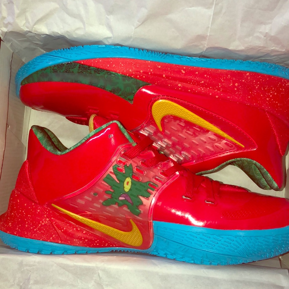 KYRIE LOW 2 Mr.Krabs edition Spongebob collection